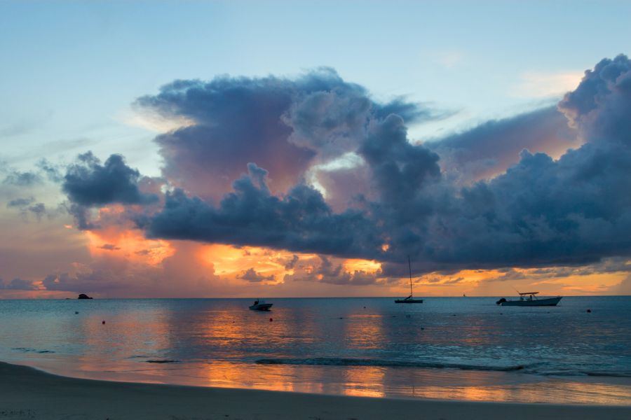 Sailing Saint Lucia's Coastline and Coves by Boat